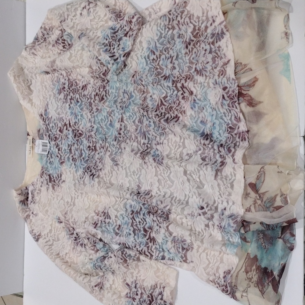 NWT women's 3/4 sleeve Top Indigo Soul Size 2XL Floral Print Burnout Tunic Multi
